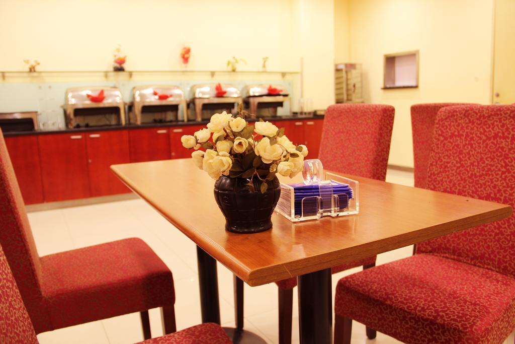 Hanting Express Tianjin Haixin District Yujiapu เทียนจิน ภายนอก รูปภาพ